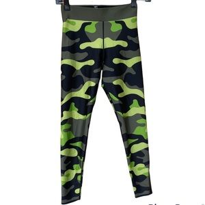 Cor By Ultracor Womens Camo Leggings Green Black Size Small